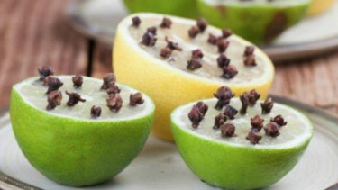 Lemon dan cengkih.