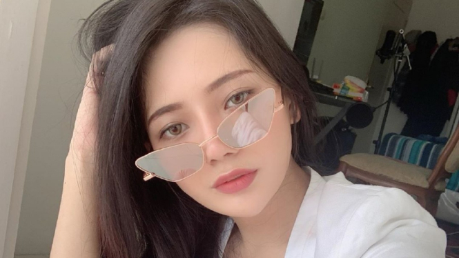 Selebgram Berlliana Lovell.