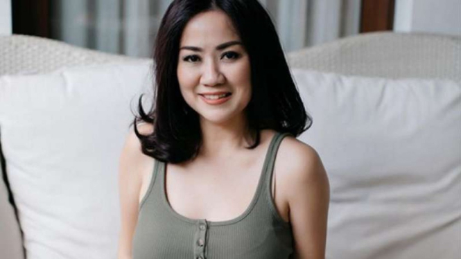 Tante Ernie.