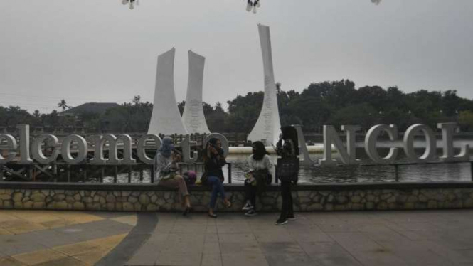 Suasana kawasan Taman Impian Jaya Ancol