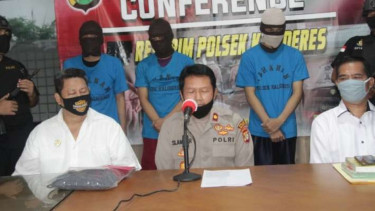 Polisi tangkap tiga laki-laki bejat pemerkosa wanita keterbelakangan mental.