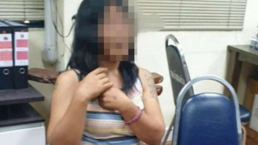 Korban pelecehan seksual sang ayah.
