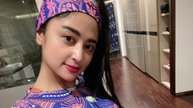 Dewi Perssik