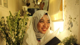 Pasangan Indonesia-Australia Menikah via Zoom, Ijab Kabul Menegangkan