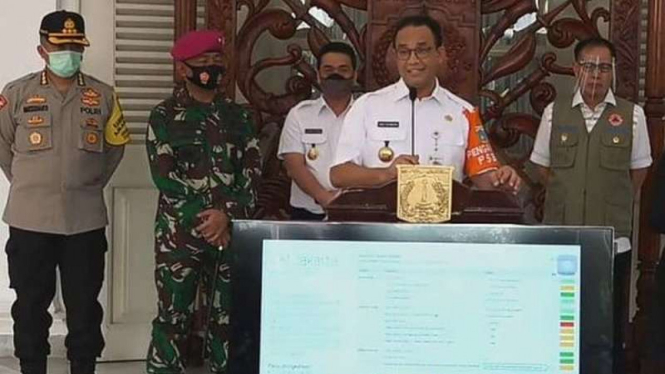 Gubernur Anies Baswedan saat umumkan perpanjangan PSBB Transisi di Jakarta, Rabu 1 Juli 2020.