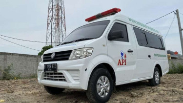 Mobil ambulans DFSK SuperCab