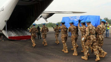 VIVA Militer : Jenazah Pelda Anumerta Rama Wahyudi diterbangkan ke Indonesia dari Kongo
