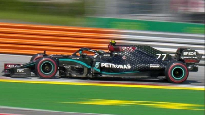 Pembalap Tim Mercedes F1, Valtteri Bottas