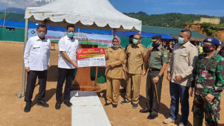 Mensos Realisasikan Janji Jokowi untuk Korban Longsor Bogor