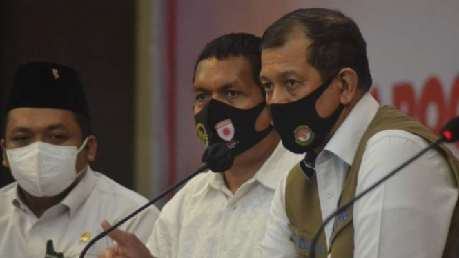 Kepala BNPB Doni Monardo dalam konferensi pers di Ternate, Maluku Utara, Senin, 6 Juli 2020.