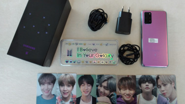 Samsung Galaxy S20+ edisi BTS