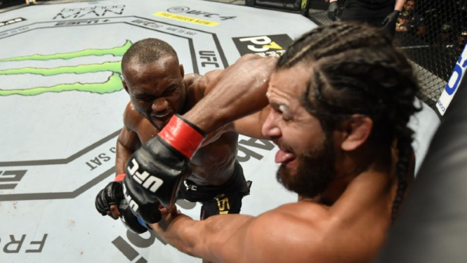 Duel Kamaru Usman versus Jorge Masvidal di UFC 251