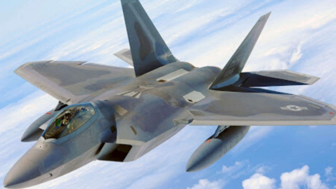 VIVA Militer: Pesawat Jet Tempur F-22 Raptor