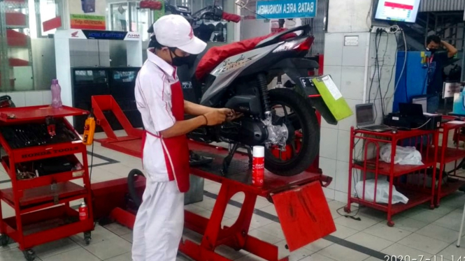 Servis motor Honda