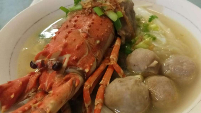 Bakso Lobster di Pontianak, Kalimantan Barat.