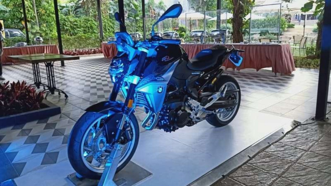 Sepeda Motor BMW Motorrad F 900 R