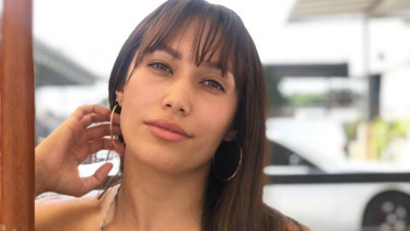 Petinju perempuan asal Amerika Serikat, Seniesa Estrada