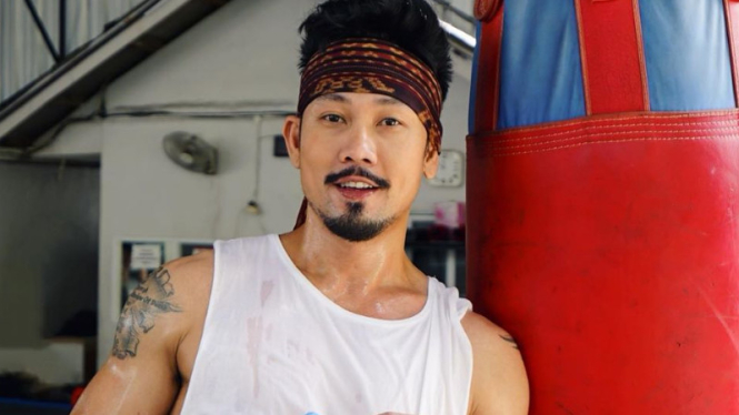 Denny Sumargo.