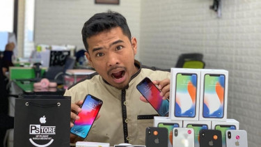 Youtuber dan owner PS Store, Putra Siregar