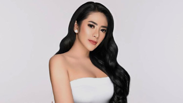 Model cantik Vernita Syabilla