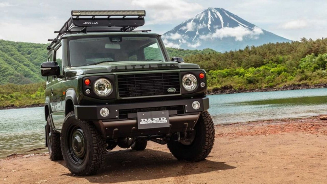 Suzuki Jimny dimodifikasi bergaya Land Rover Defender