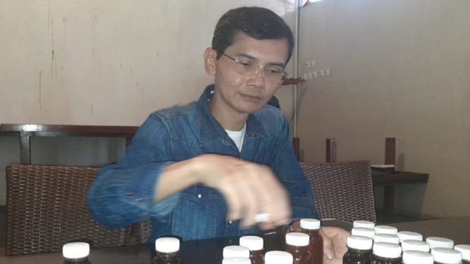 Praktisi obat herbal, Hadi Pranoto