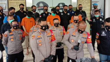 Polisi merilis pelaku penembakan di Tangsel