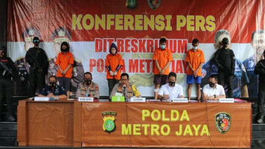 Konferensi pers pembunuhan bos roti asal Taiwan.