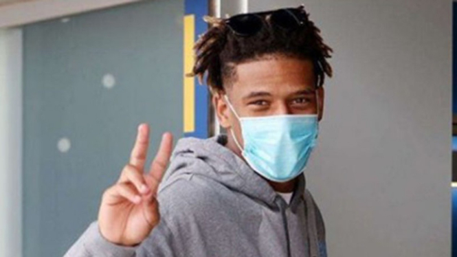 Bek Barcelona, Jean-Clair Todibo.