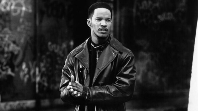 Jamie Foxx dalam film komedi Bait.