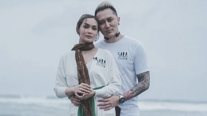 Sara Wijayanto dan Demian Aditya.