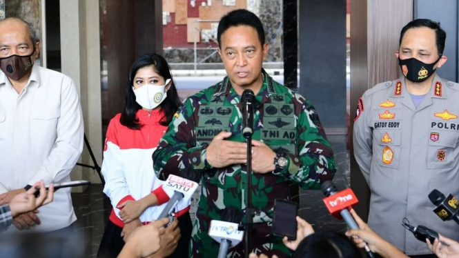 KSAD Jenderal Andika Perkasa dan Wakapolri Komjen Gatot Eddy