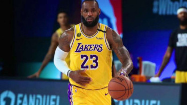 Pemain LA Lakers, LeBron James.