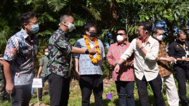 Kunjungan Kerja Komite Penanganan COVID-19 dan PEN ke Bali.