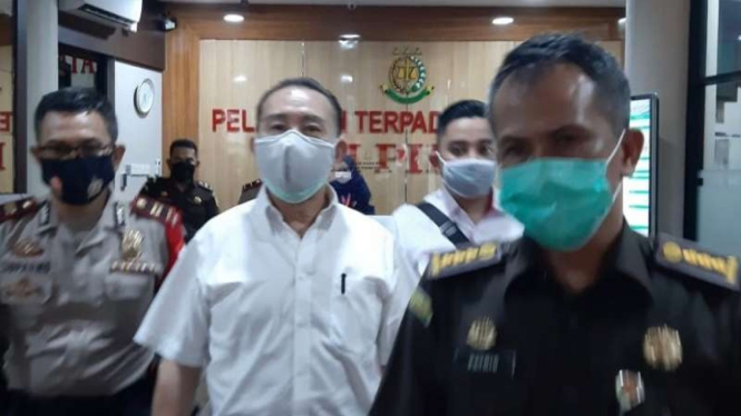 Tim Direktorat Penyidikan Jaksa Agung Muda Pidana Khusus telah memeriksa Djoko Soegiarto Tjandra sebagai saksi untuk tersangka jaksa Pinangki Sirna Malasari pada Rabu, 26 Agustus 2020.