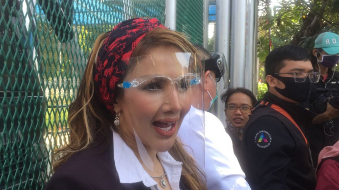 Barbie Kumalasari.