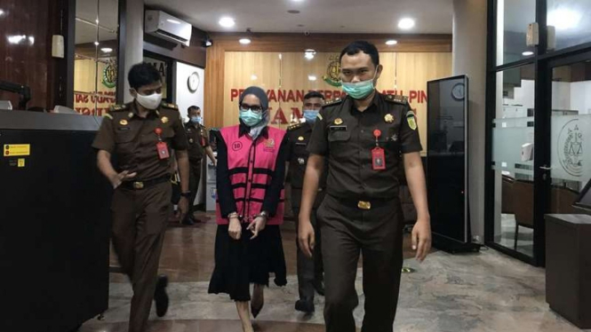 Jaksa Pinangki usai diperiksa Kejaksaan Agung