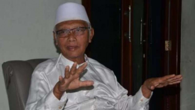 Mustasyar PBNU, KH Anwar Iskandar