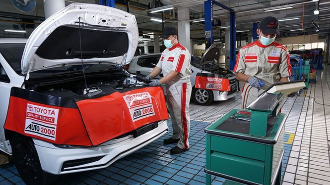 Perawatan mobil Toyota