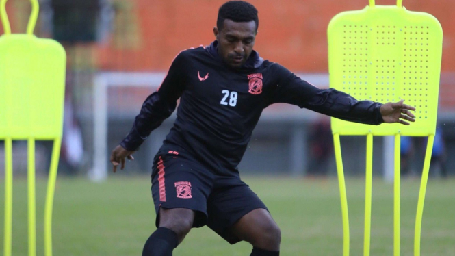 Pemain Borneo FC, Terens Puhiri
