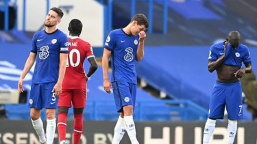 Bek Chelsea, Andreas Christensen, diusir wasit di laga lawan Liverpool