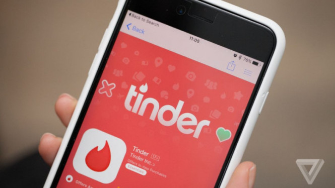 Aplikasi Tinder. (FOTO: Theverage)
