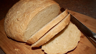 Ilustrasi roti sourdough.