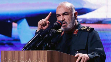 VIVA Militer: Panglima Garda Revolusi Iran (IRGC), Mayor Jenderal Hossein Salami
