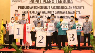 Tiga paslon yang bersaing di Pilkada Tangsel 2020