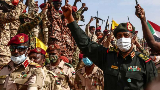 VIVA Militer: Letnan Jenderal Abdel Fattah al-Burhan