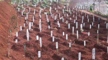 Lahan pemakaman khusus COVID-19 di TPU Pondok Ranggon 