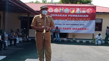 Bupati Kepulauan Sangihe, Sulawesi Utara, Jabes Ezar Gaghana