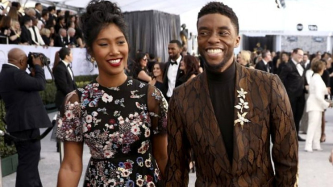 Chadwick Boseman dan istrinya, Taylor Simone Ledward.