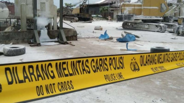 Garis polisi tutup lokasi ledakan